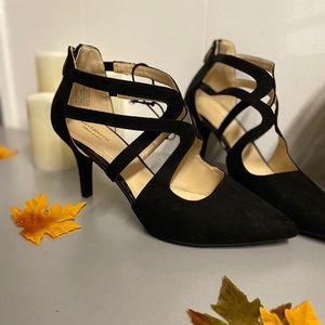 New Claiborne Women’s Helen Heels